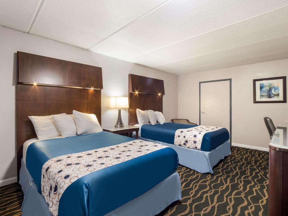 Rodeway Inn Greenwood Exteriér fotografie