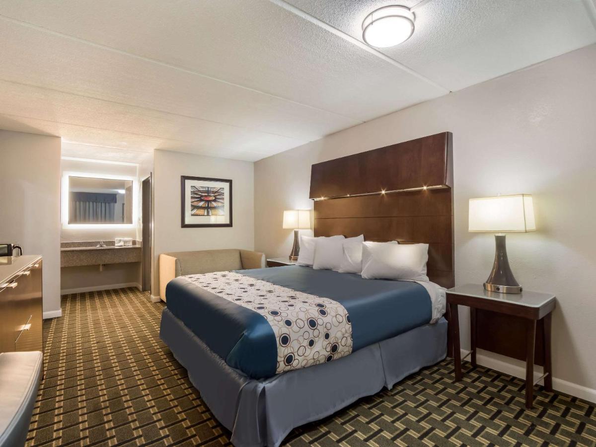 Rodeway Inn Greenwood Exteriér fotografie